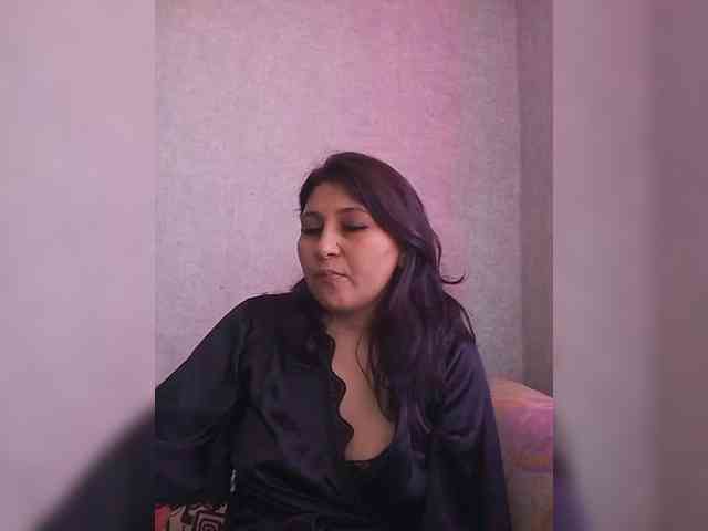 MaryHopkins webcam