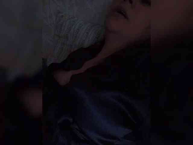 MaryHopkins webcam