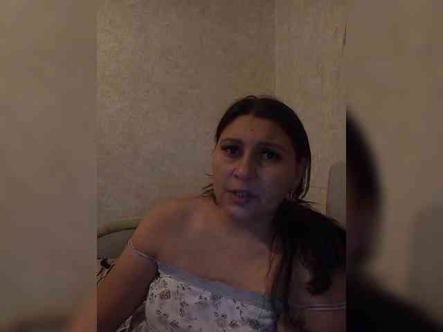 MaryHopkins webcam