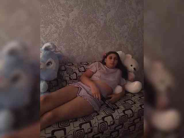 MaryHopkins webcam