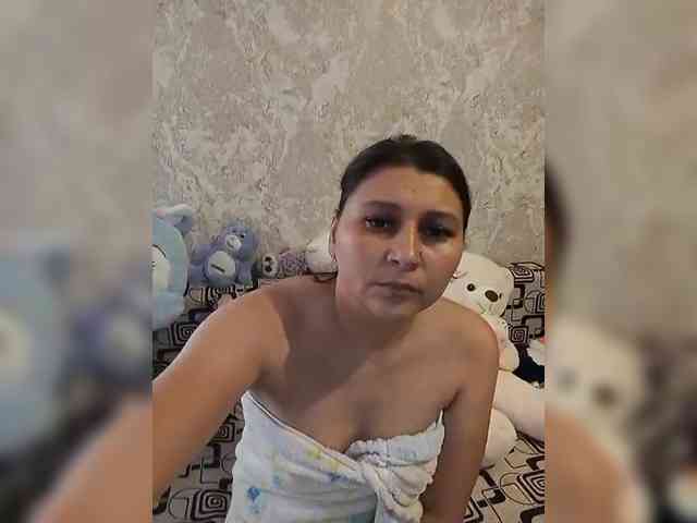 MaryHopkins webcam