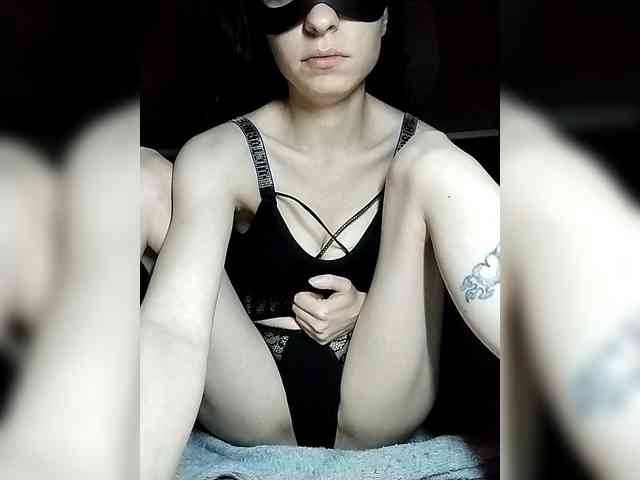 KisaMiss webcam
