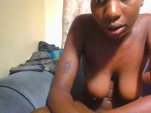 Sweetlilly2 webcam