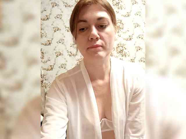 Ksenia85 webcam