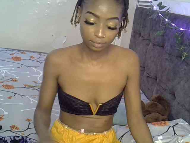 PetiteAlexa webcam