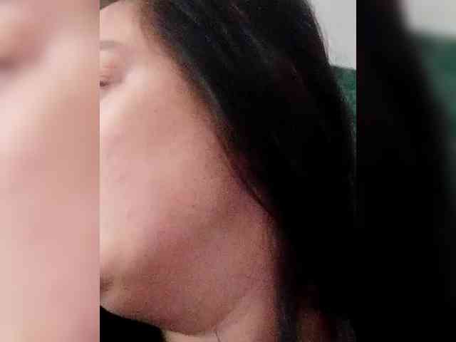 Kristina2511a webcam