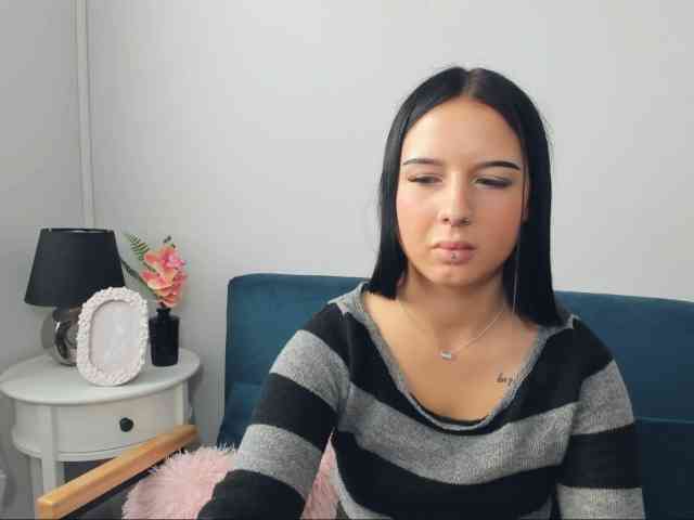 TaliaDelicate webcam
