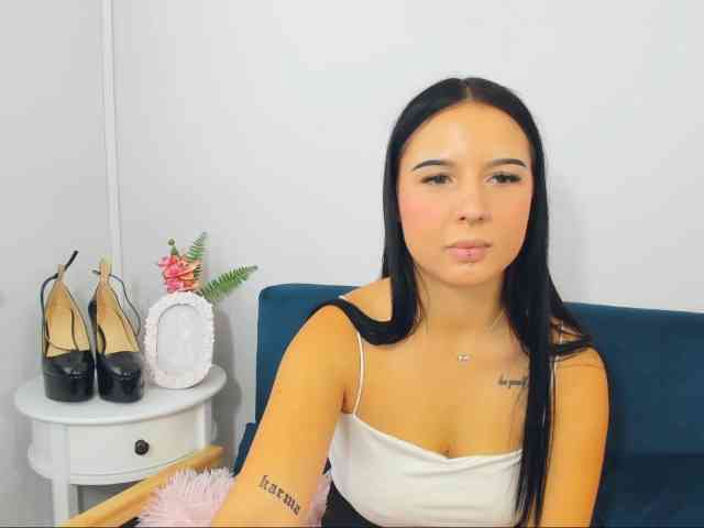 TaliaDelicate webcam