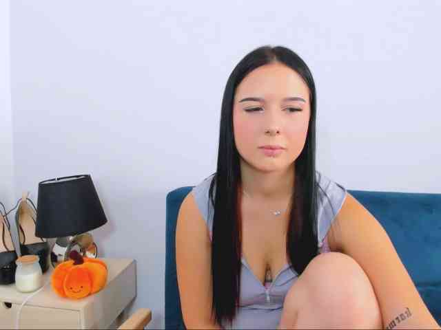 TaliaDelicate webcam