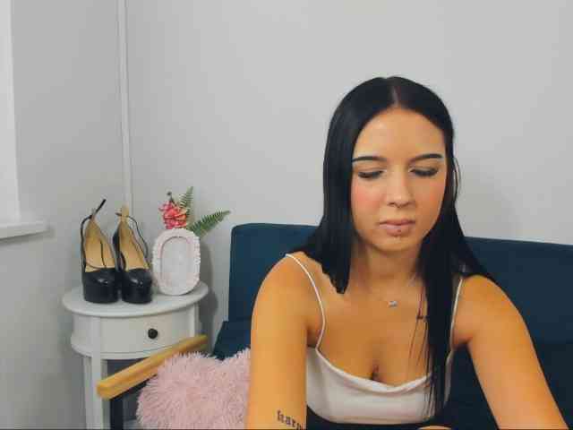 TaliaDelicate webcam