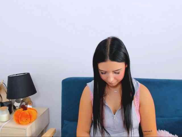 TaliaDelicate webcam