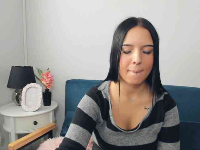 TaliaDelicate webcam