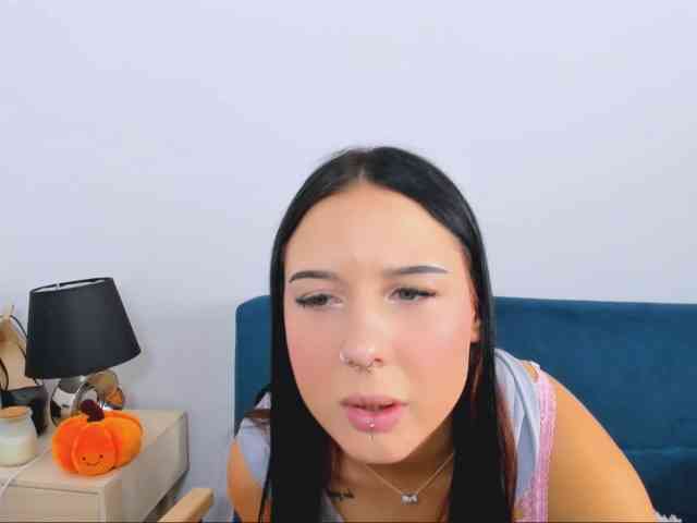 TaliaDelicate webcam