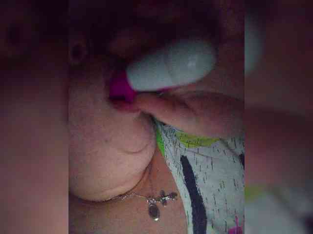 Liz-Tess webcam