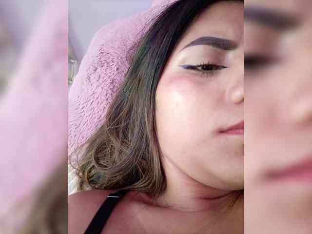 ElizHarper webcam