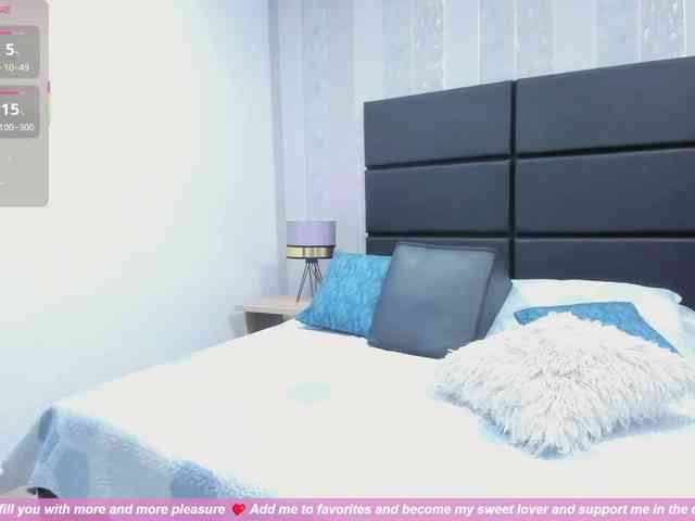 ElizHarper webcam