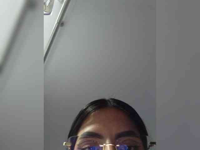 ElizHarper webcam