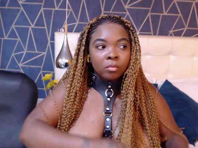 SaraDunss webcam