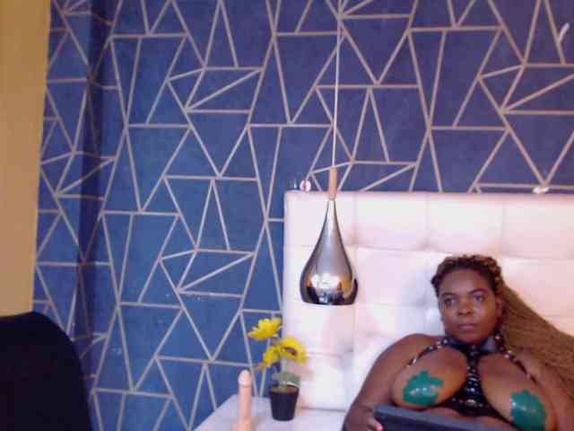 SaraDunss webcam