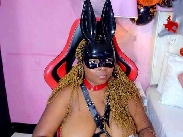 SaraDunss webcam