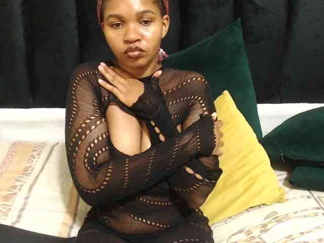 Hotsexyberry21 webcam