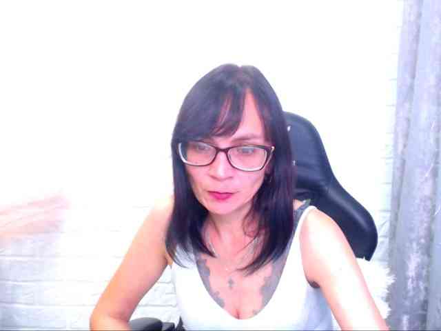 DarkOpiumX webcam