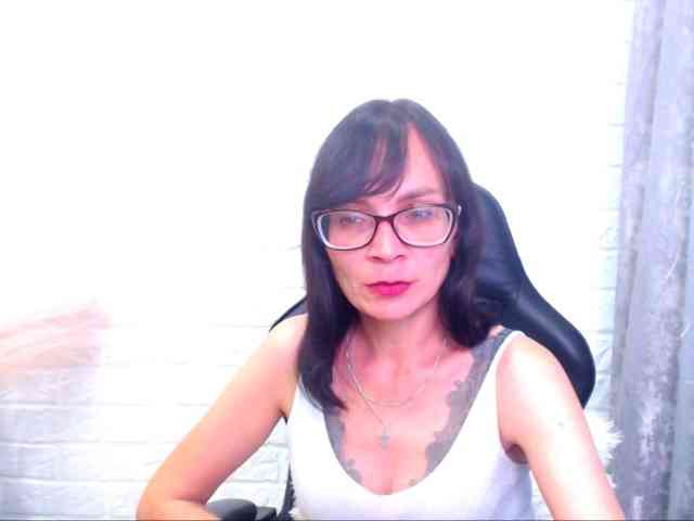 DarkOpiumX webcam