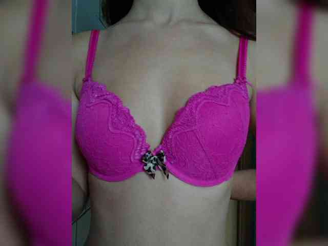 AngelsRika webcam