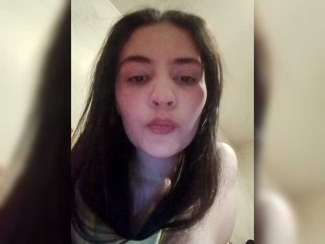 Accedi alla chat con il nickname Sasha-69-1 Sasha-69-1