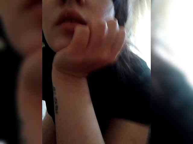 Sasha-69-1 webcam
