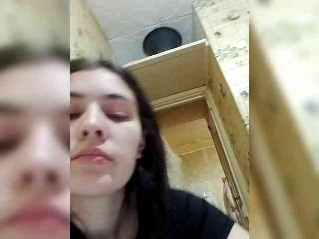 Sasha-69-1 webcam