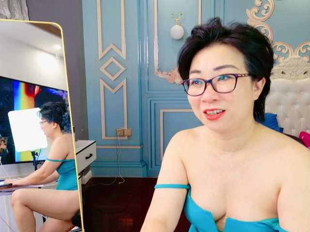 LucianaMeca webcam