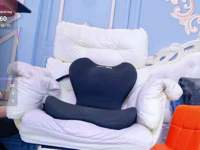 LucianaMeca webcam