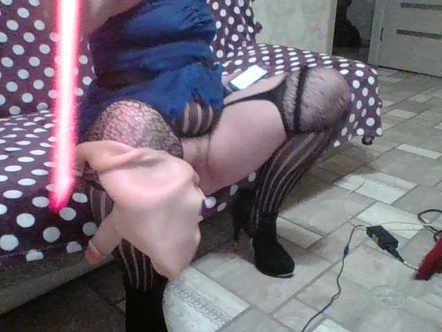 Vai a chattare su Dooomina35 Dooomina35