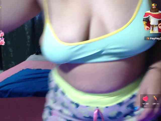 miia-1bigboobs webcam