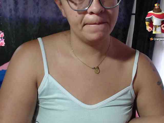 miia-1bigboobs webcam