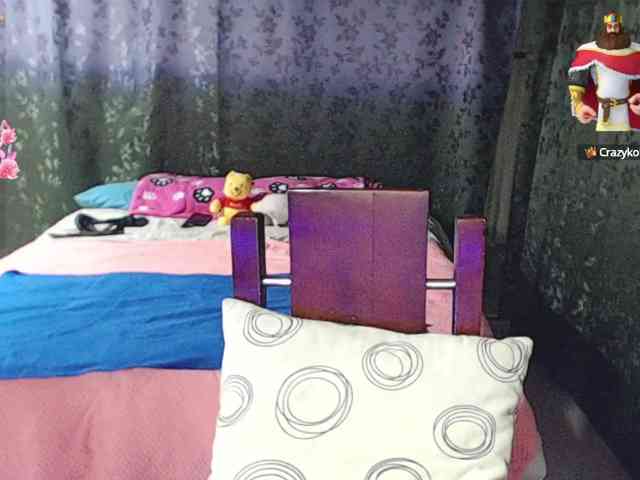 miia-1bigboobs webcam