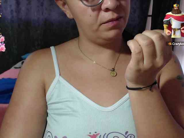 miia-1bigboobs webcam