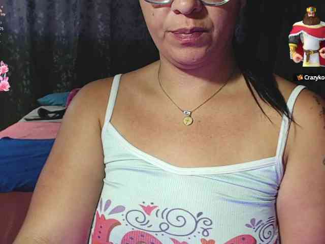 miia-1bigboobs webcam