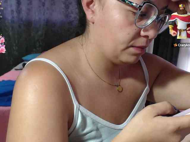 miia-1bigboobs webcam