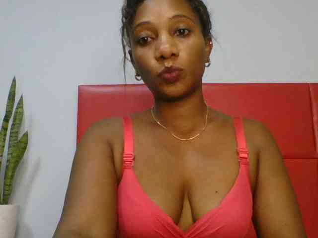 Faozia webcam