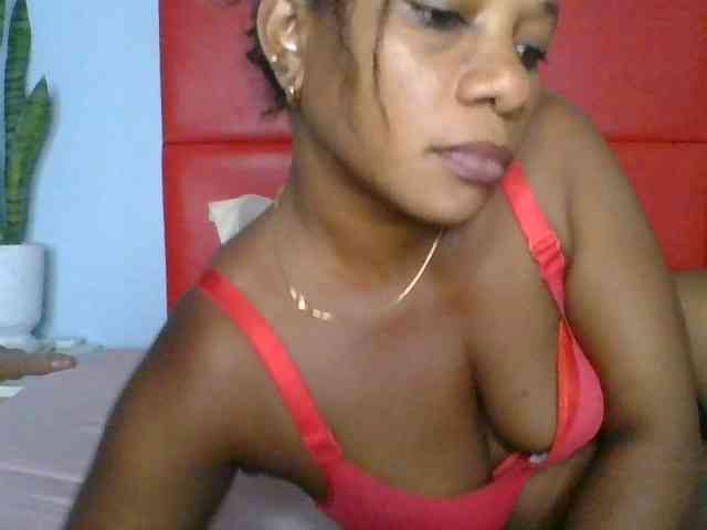 Faozia webcam