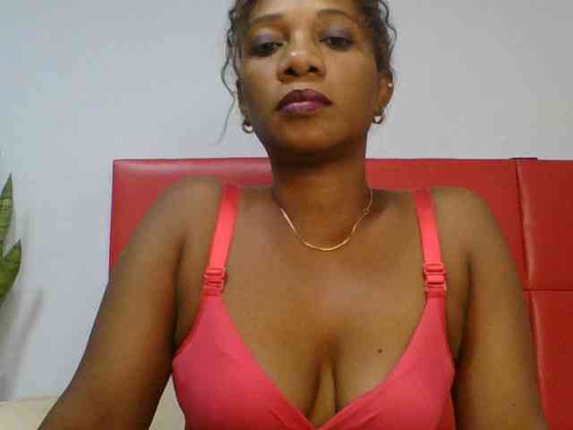 Faozia webcam