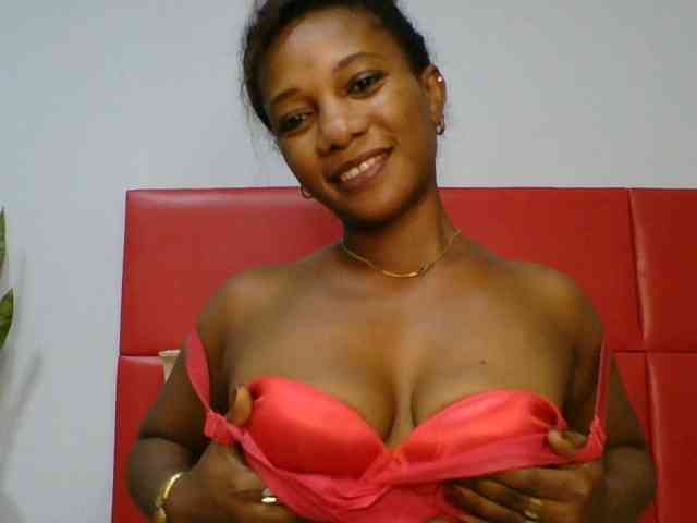 Faozia webcam