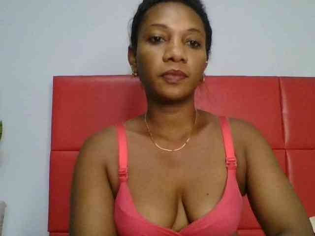 Faozia webcam