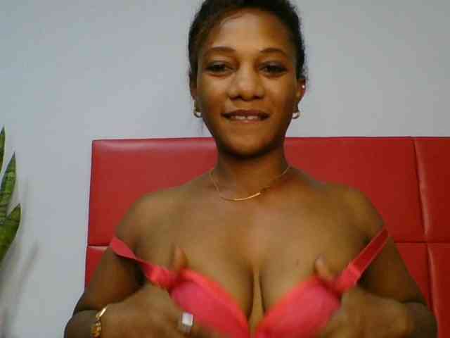 Faozia webcam