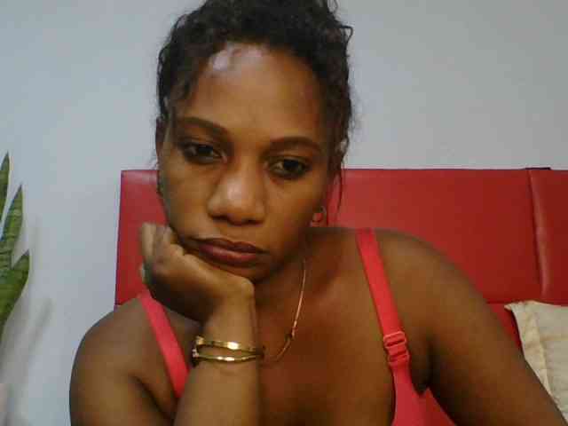 Faozia webcam