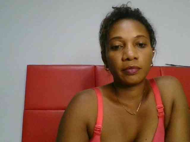 Faozia webcam