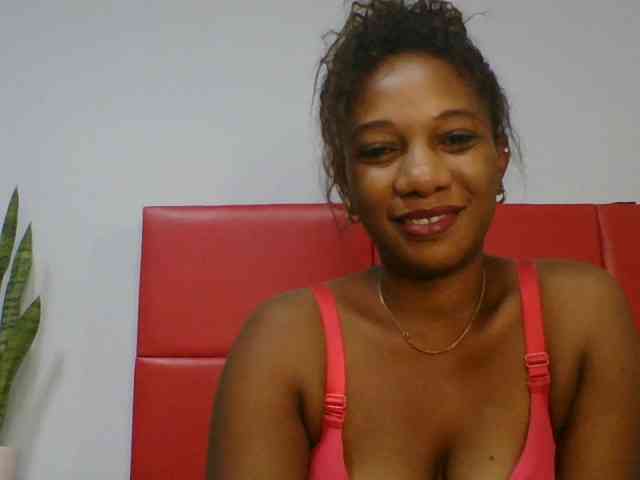 Faozia webcam