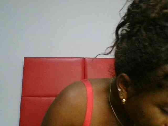 Faozia webcam